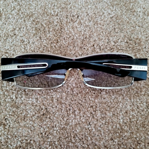 Prada Men Sunglasses - Picture 5 of 6
